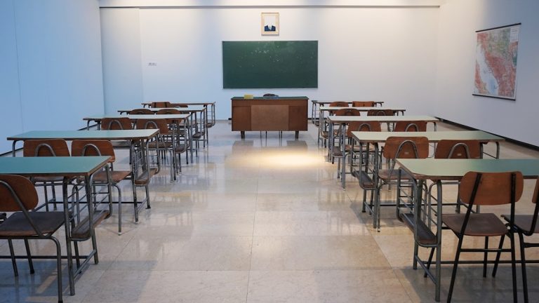 🎓 La Asociación Española de Porfiria en la Facultad de Medicina de Sevilla
